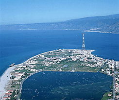 stretto di messina.jpg